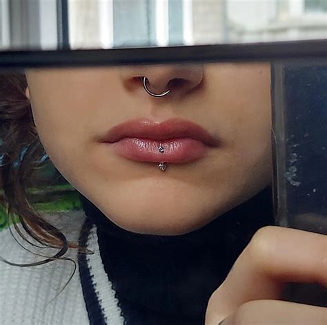 vertical labret lip piercing|vertical labret pros and cons.